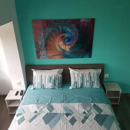 Deluxe Aquamarine * Ahtopol