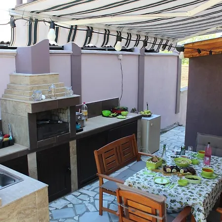 Apartment Deluxe Aquamarine Ahtopol