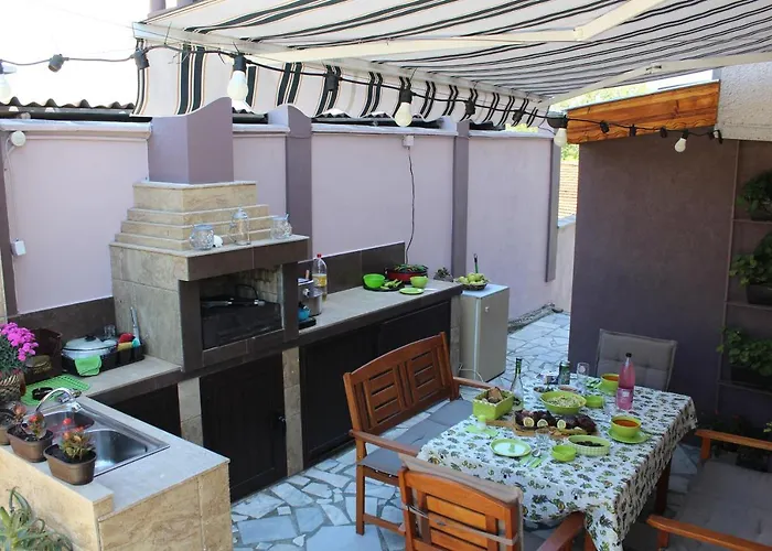 Апартаменты Deluxe Aquamarine Ахтополь